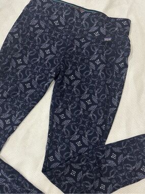 Patagonia Women’s Capilene Midweight Baselayer Bottoms Blue Floral Print Sz XS